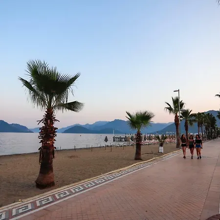 Appartement Little Gem's 2 Bedrooms Sea View *